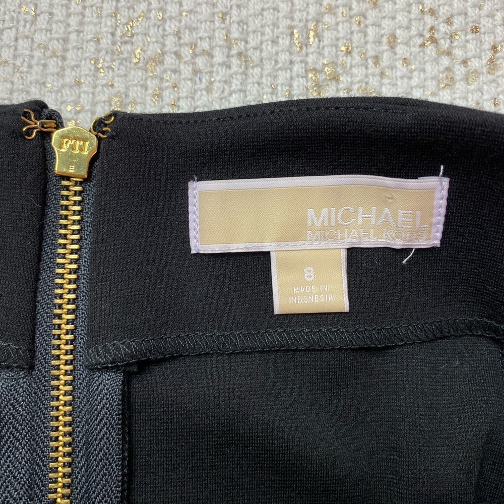 MICHAEL, MICHAEL KORS Black Knit Mini Skirt Elastic Waist | Size 8 - Picture 5 of 10